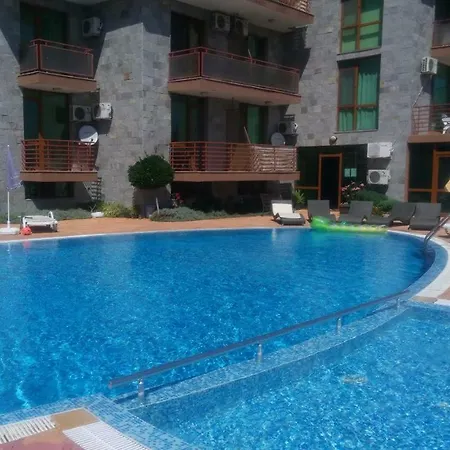 Golden Aye Sveti Vlas
